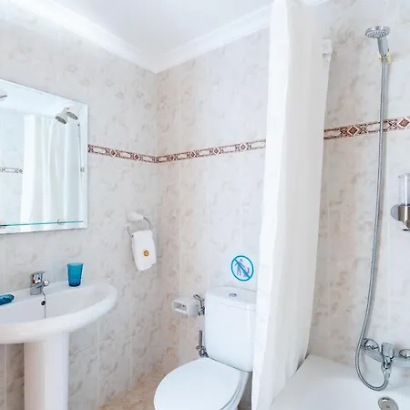 Delmar - Gallo Apartman